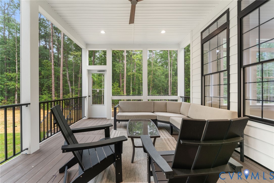 449 River Notch Rd