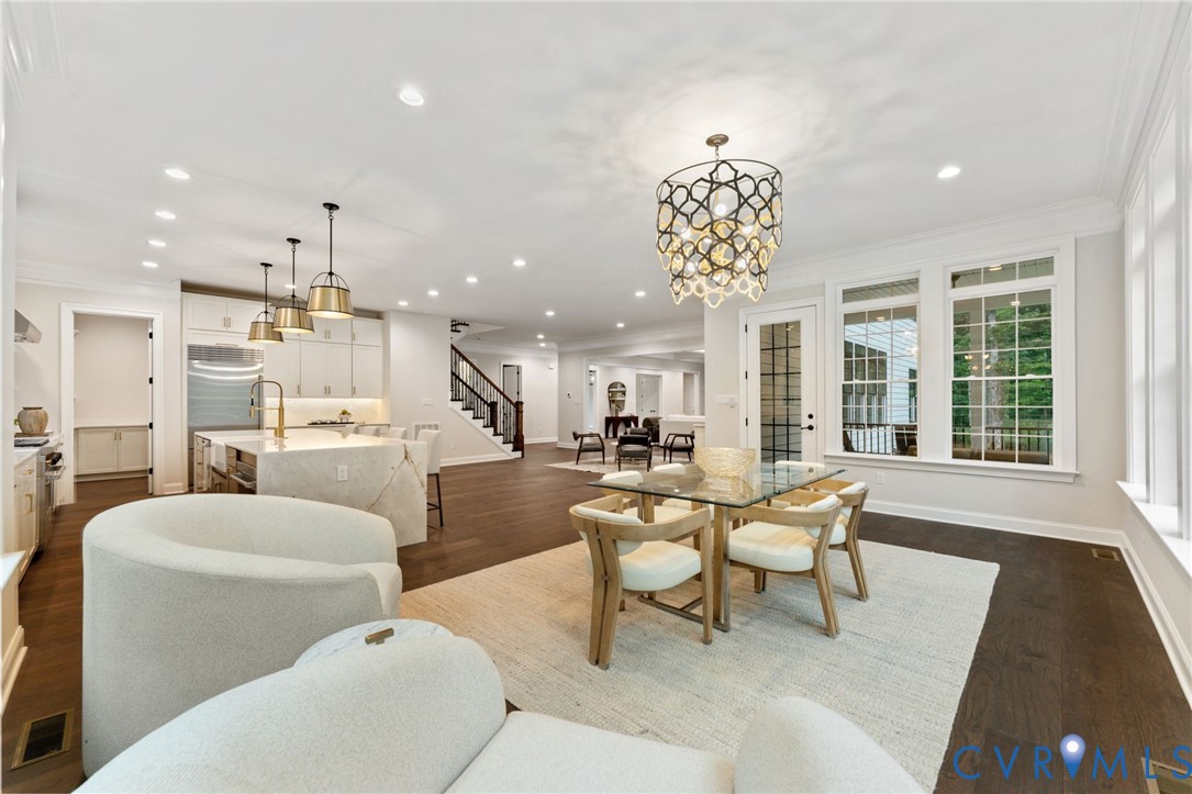 449 River Notch Rd