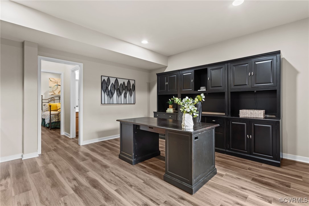 5901 Barnstable Ct