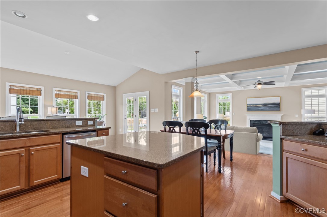 5901 Barnstable Ct