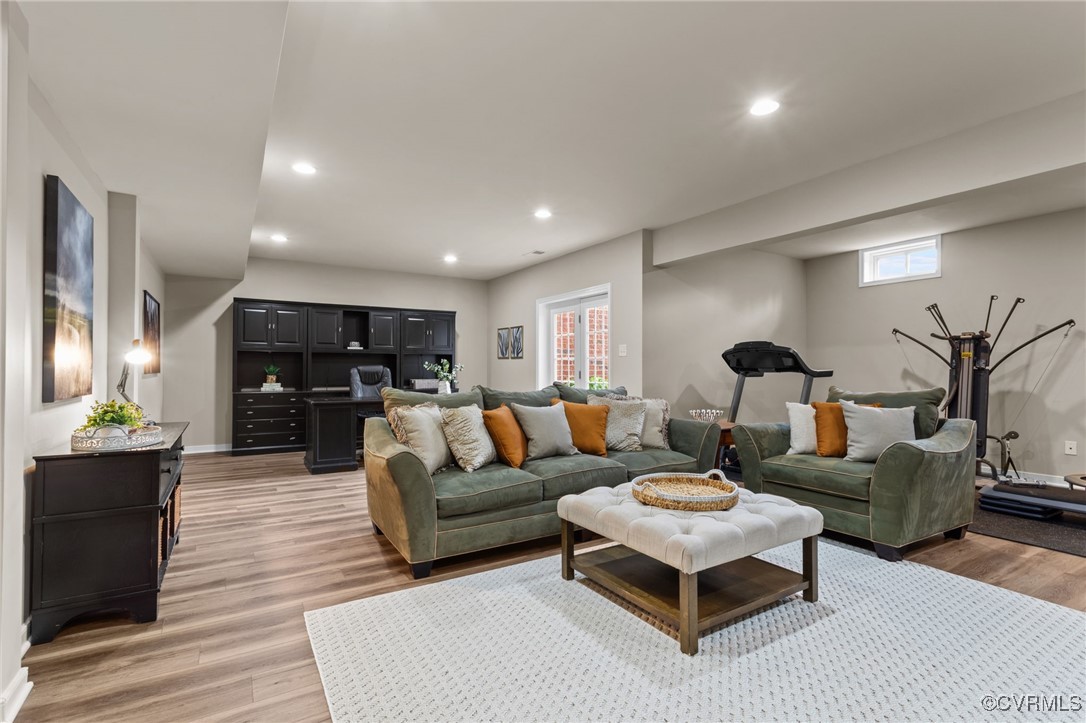 5901 Barnstable Ct