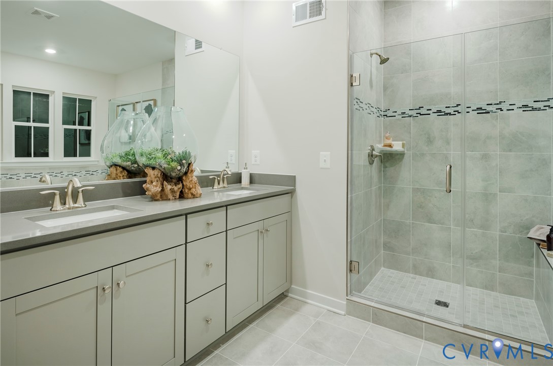 8719 Centerline Dr