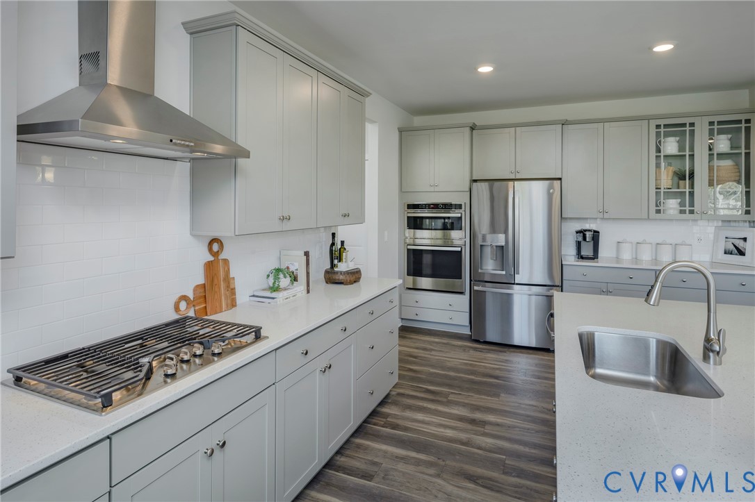 8719 Centerline Dr