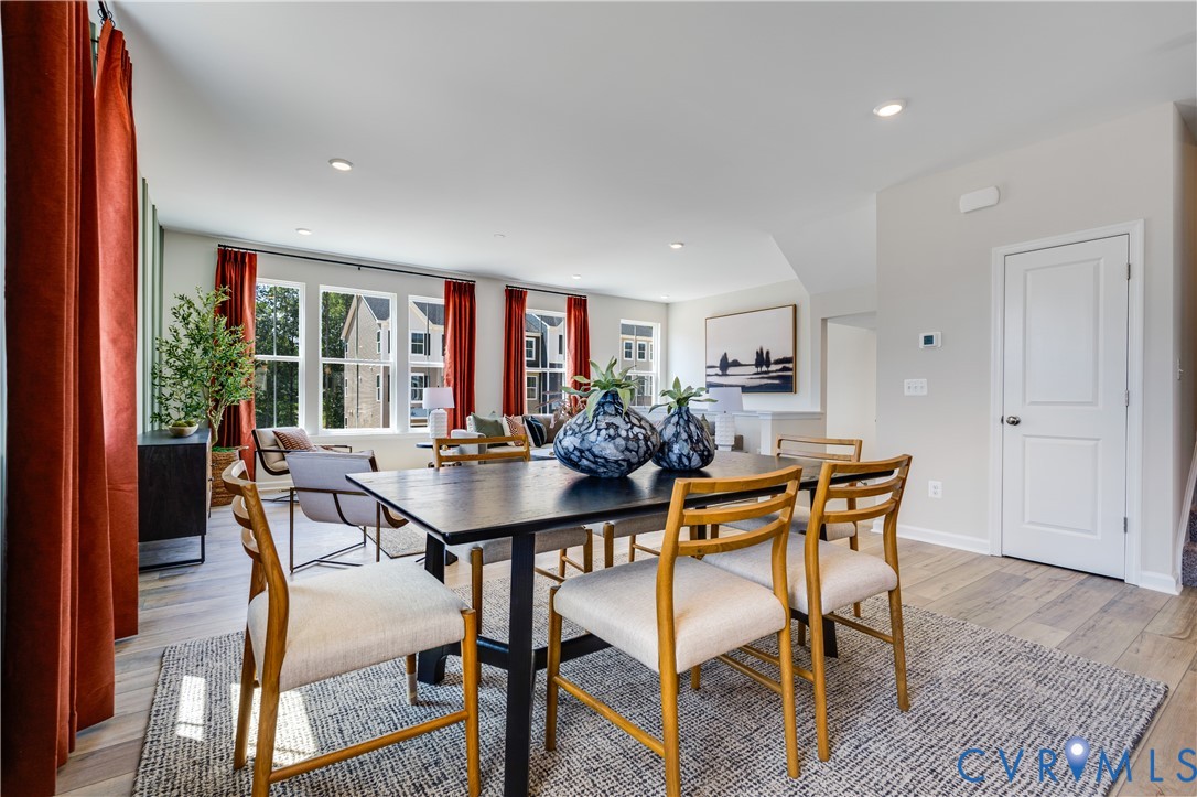 8816 Pioneer Hill Dr