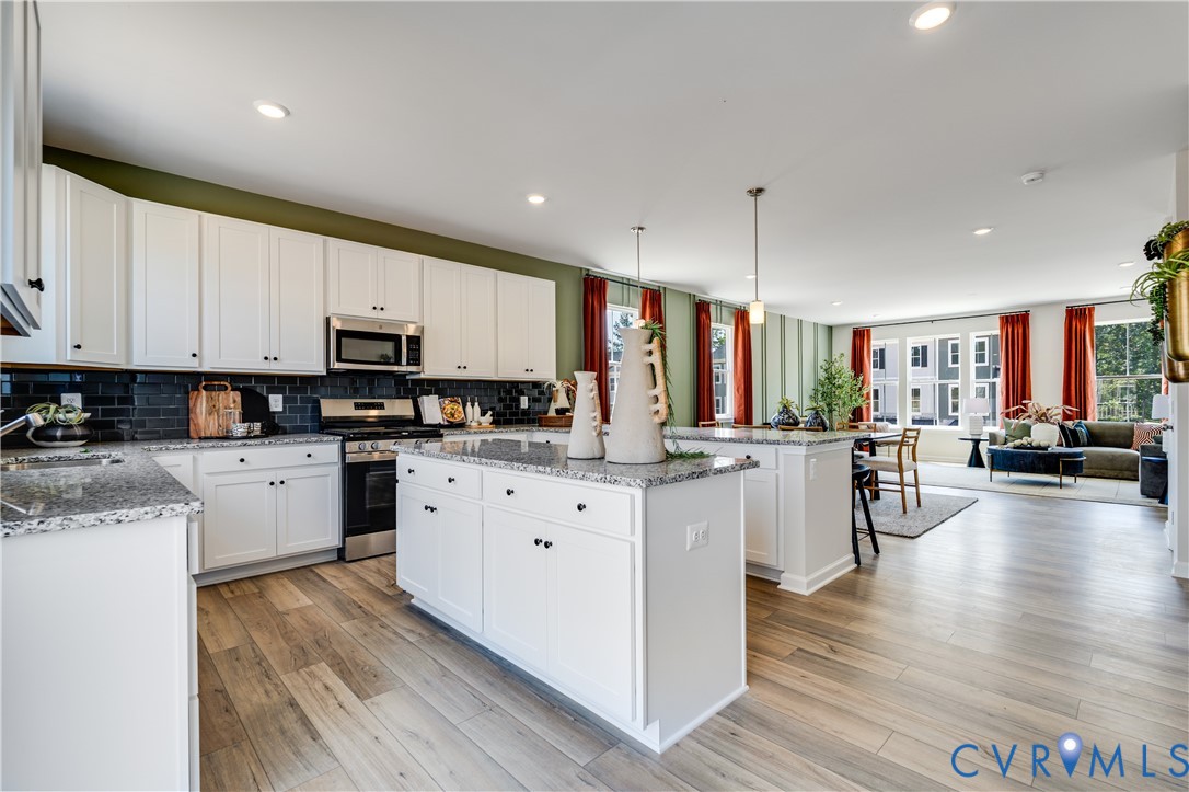 8816 Pioneer Hill Dr