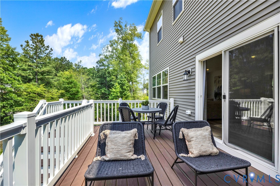 8707 Centerline Dr