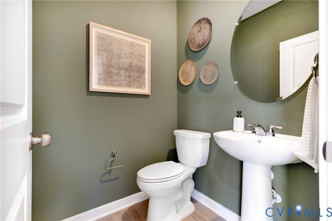 8707 Centerline Dr
