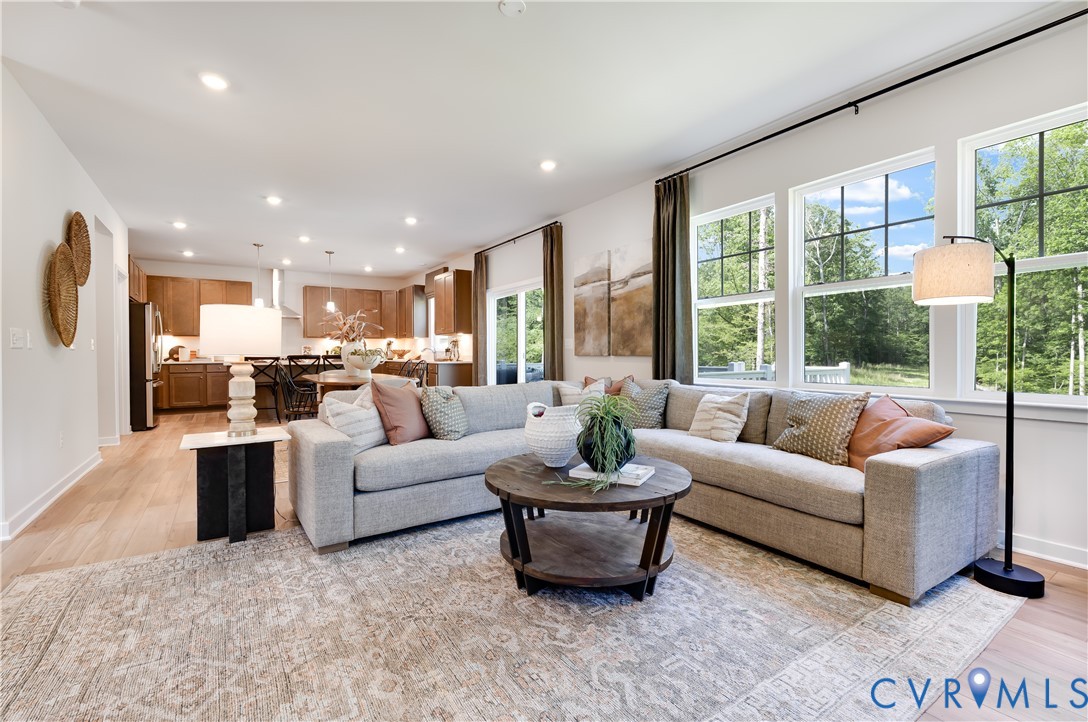 8707 Centerline Dr