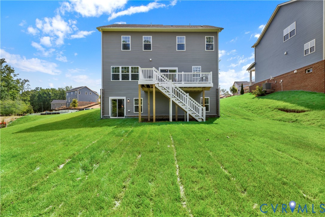 8707 Centerline Dr