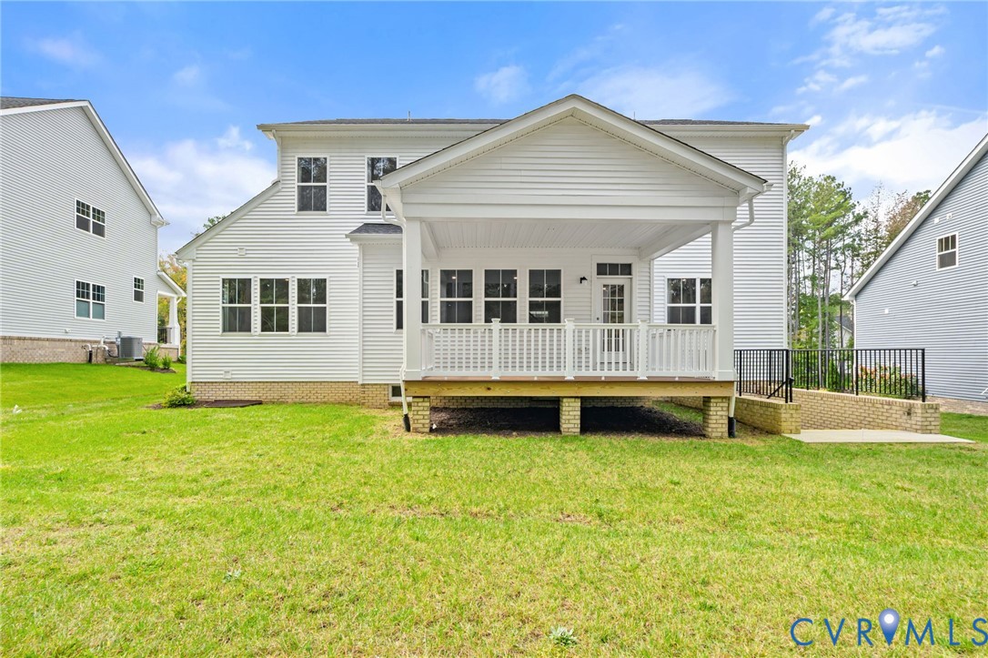 16112 Deltic Ln