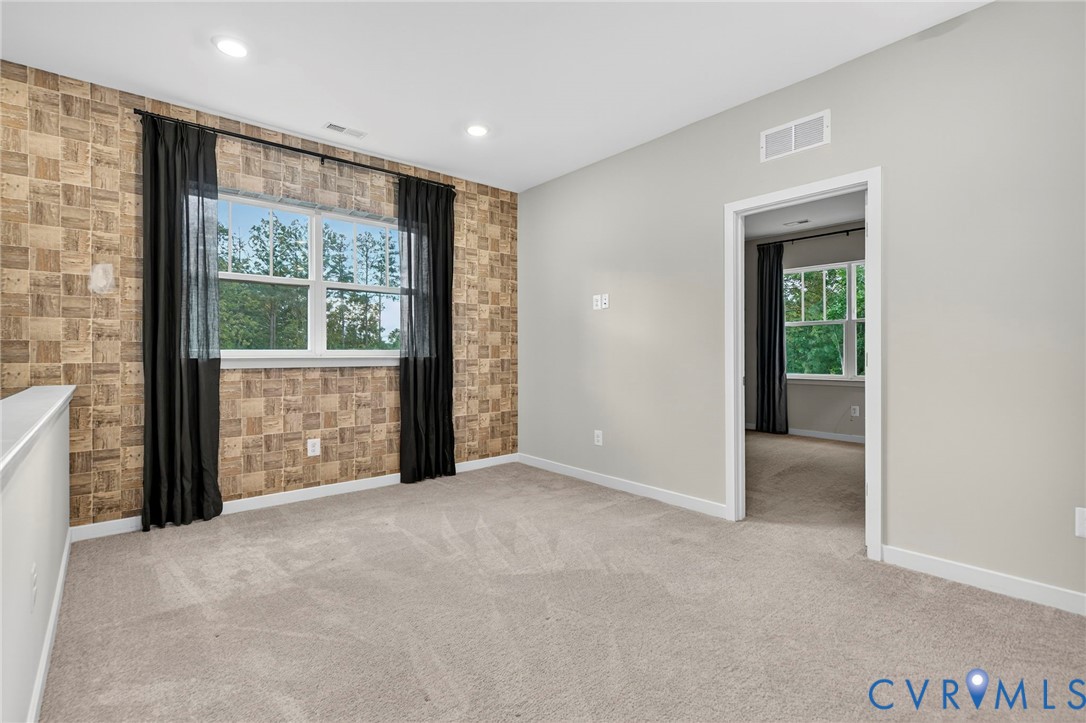 16118 Deltic Ln