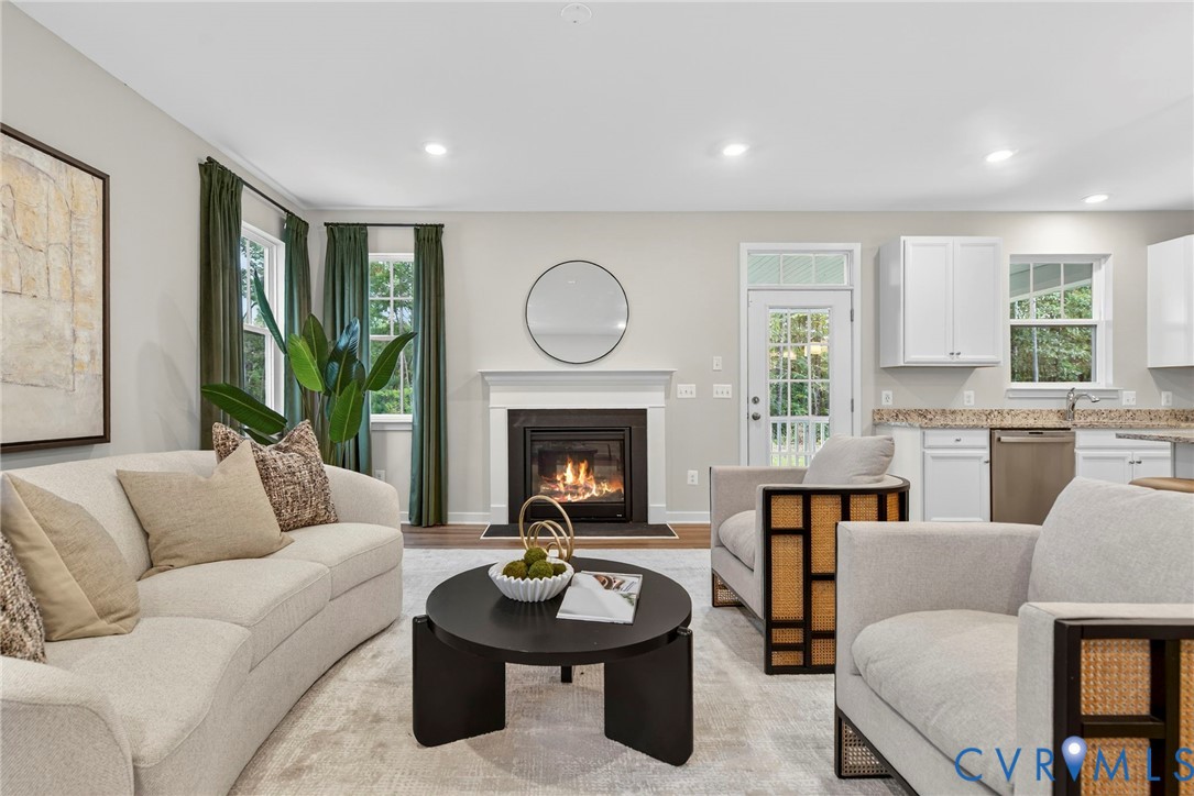 16118 Deltic Ln