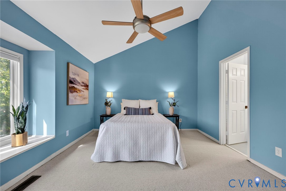 2712 Spinnaker Ct