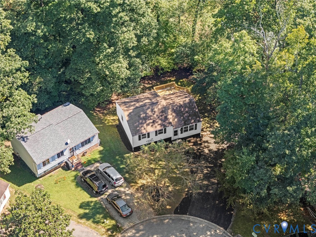 7003 Egan Pl