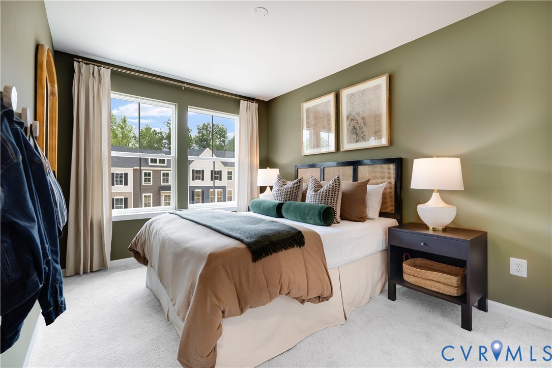 8732 Pioneer Hill Dr