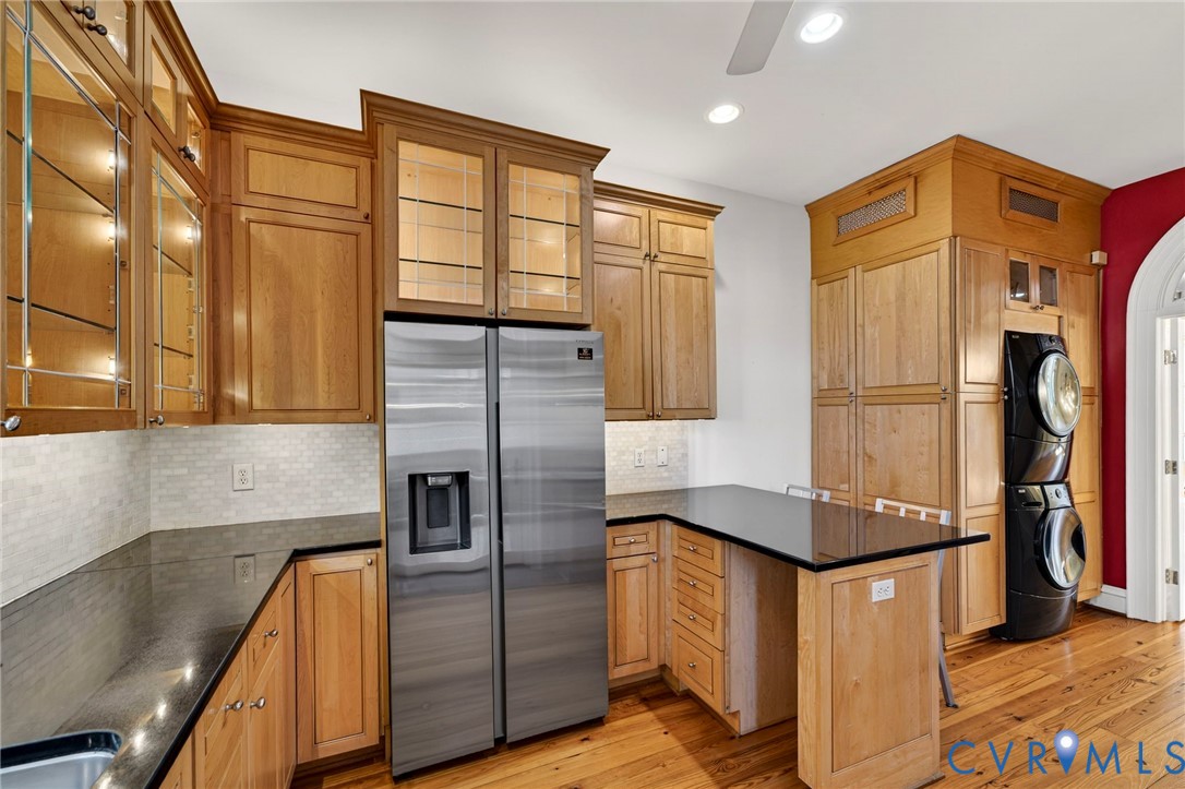 114 N 29th St