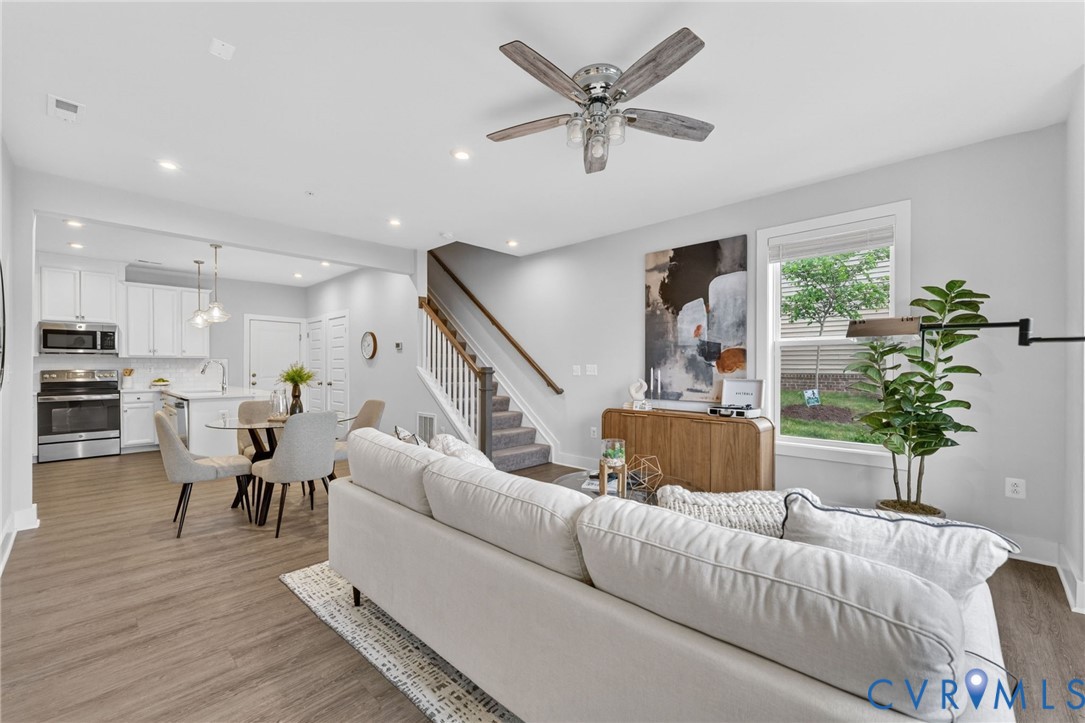 2737 St Elias Dr Unit#A