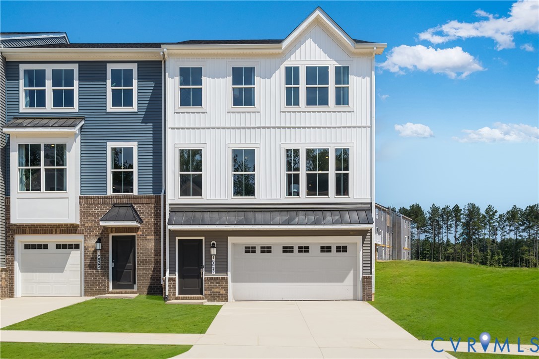 8757 Pioneer Hill Dr