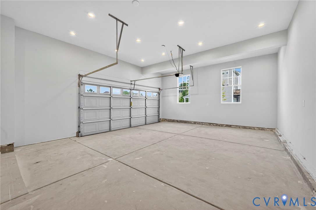 17206 Gossamer Dr