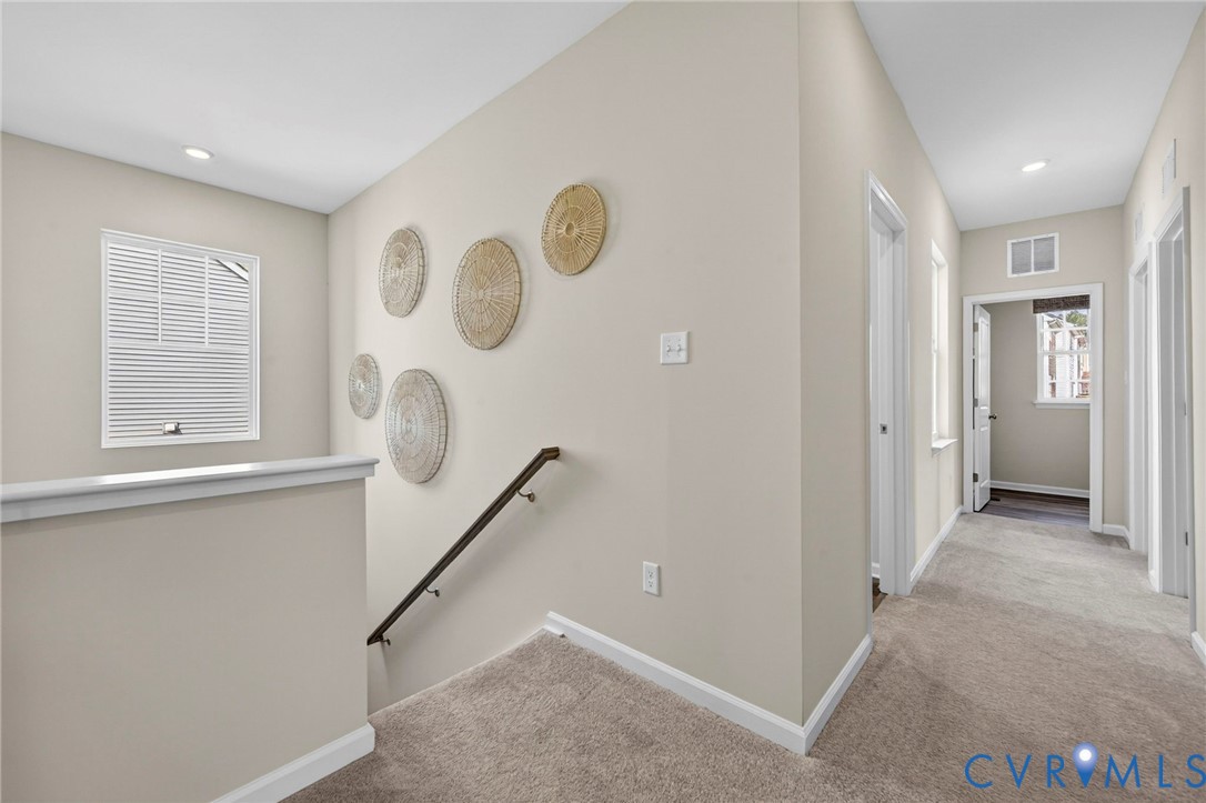 17206 Gossamer Dr