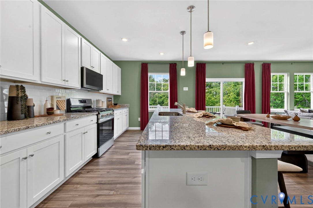 17206 Gossamer Dr