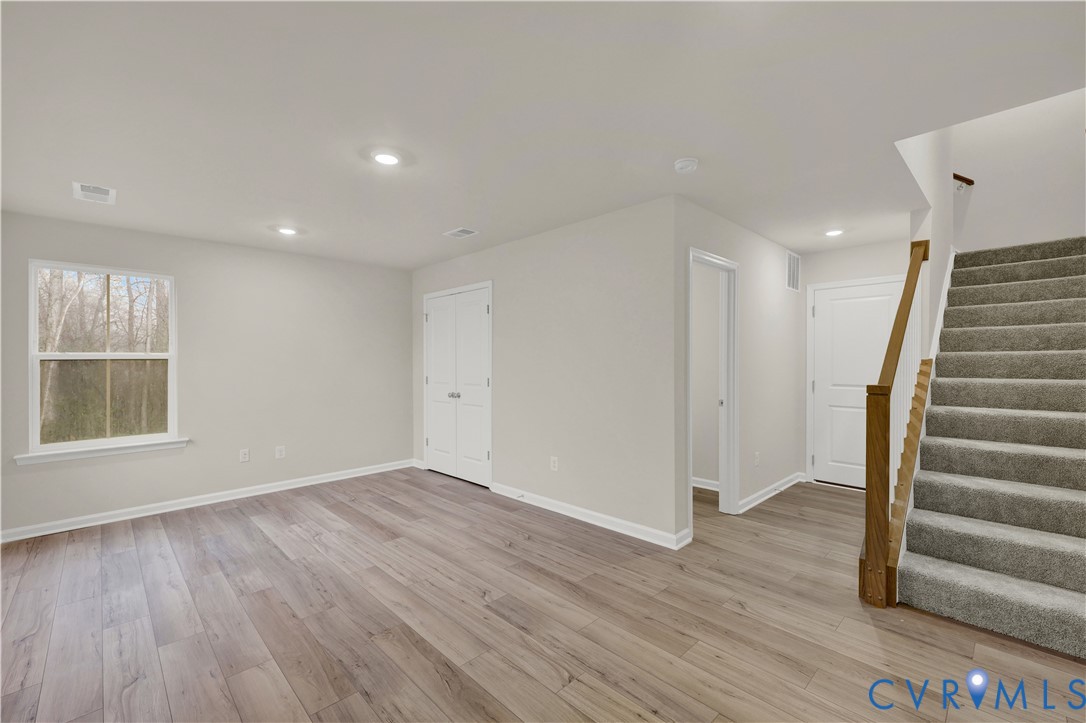 6113 Primrose Path Rd