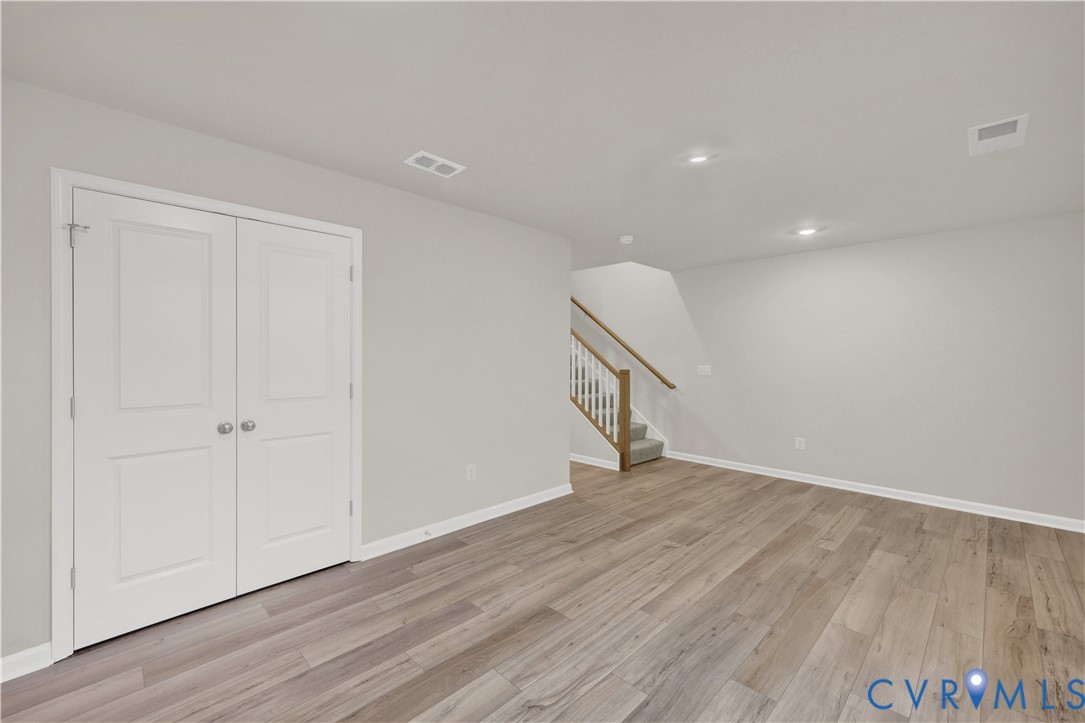 6113 Primrose Path Rd