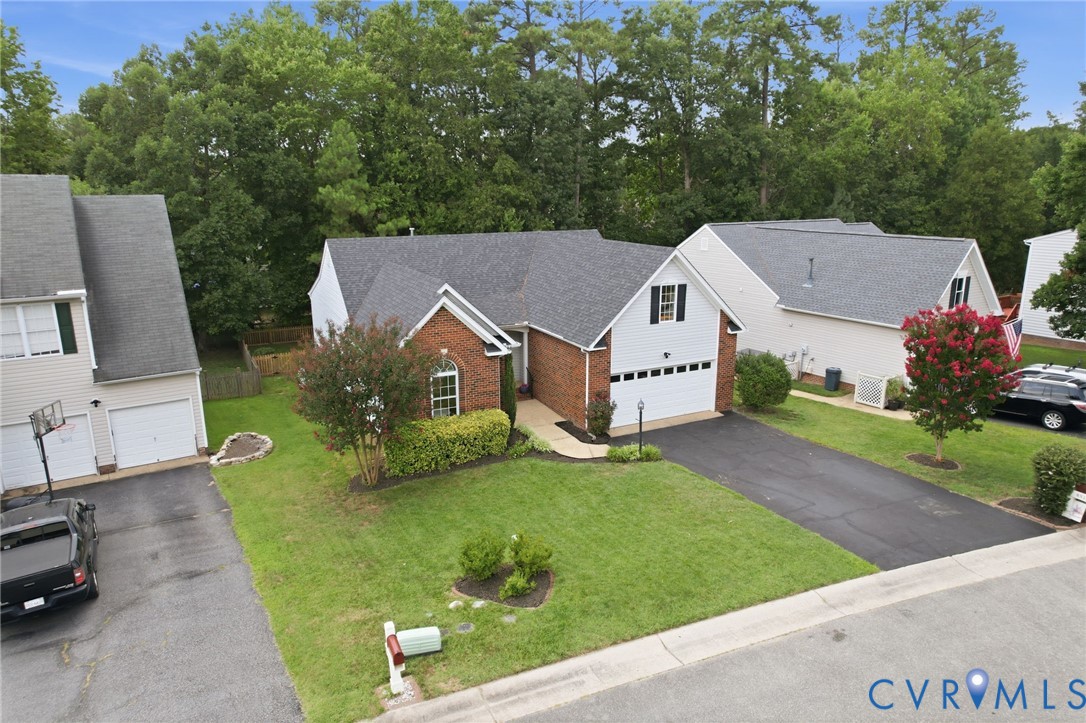 8536 Easton Ridge Pl