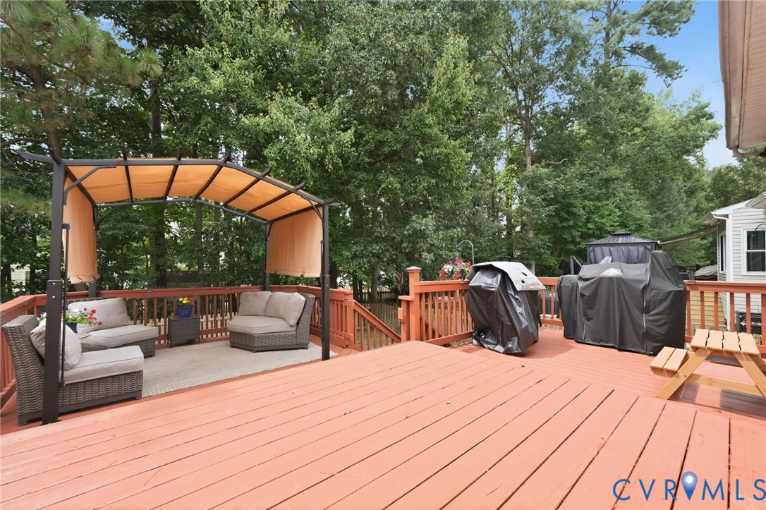 8536 Easton Ridge Pl