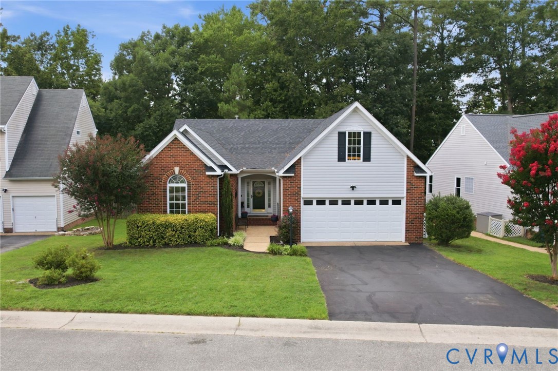8536 Easton Ridge Pl