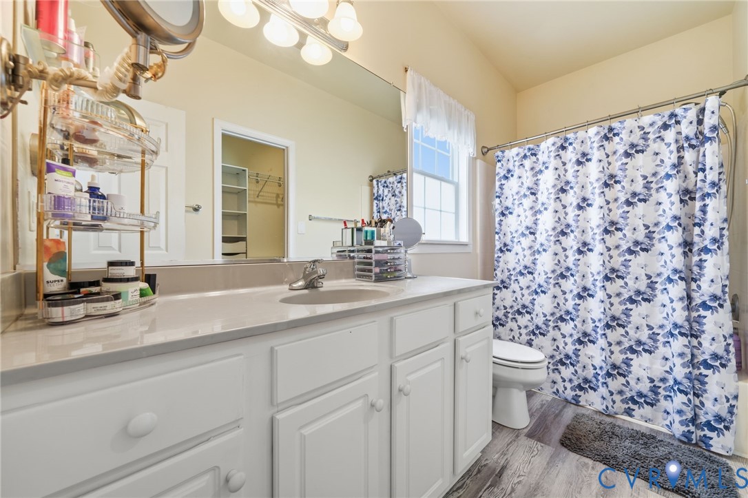 8536 Easton Ridge Pl