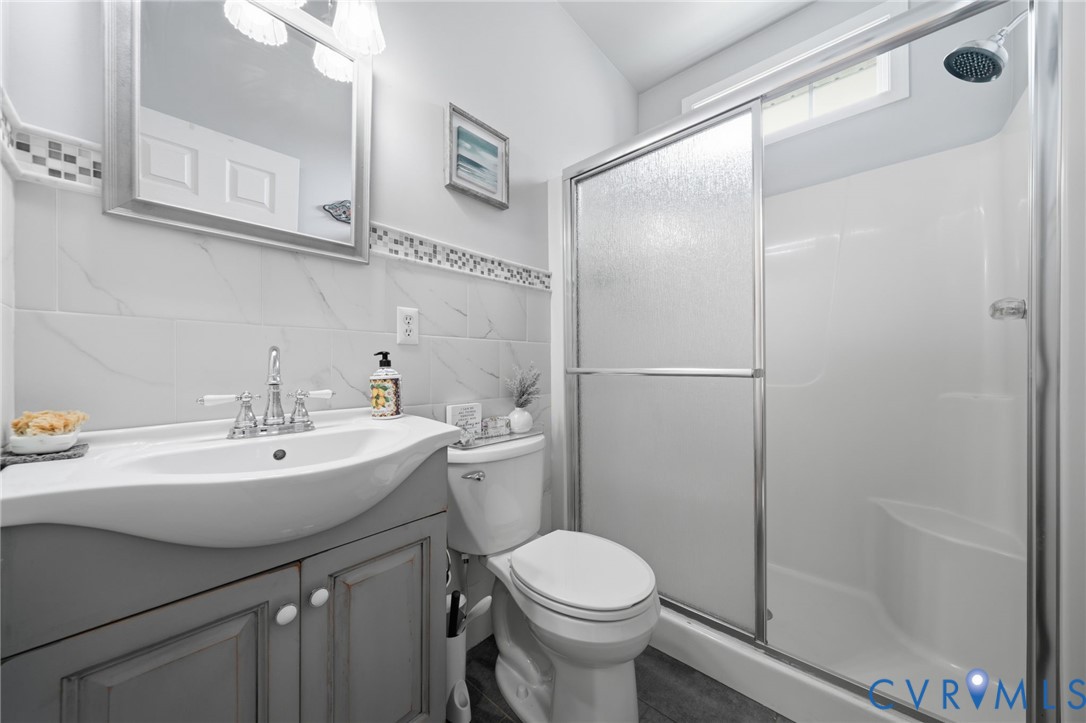 8536 Easton Ridge Pl