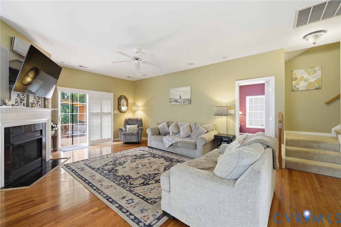 8536 Easton Ridge Pl