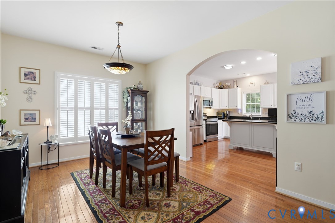 8536 Easton Ridge Pl