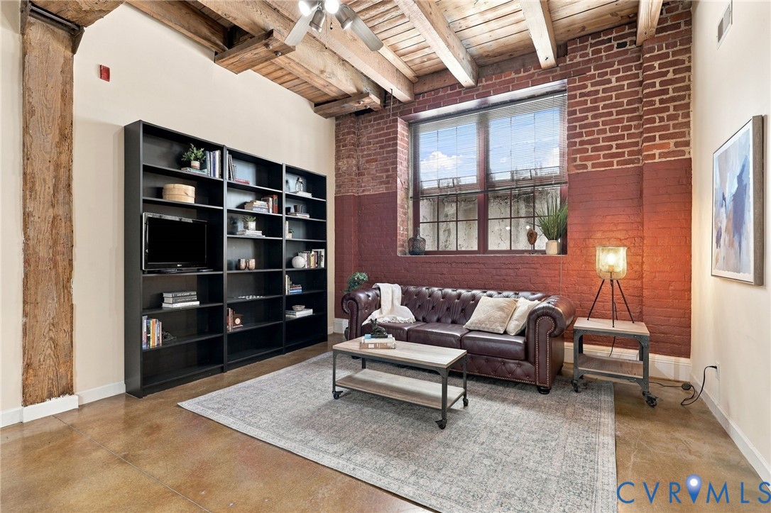 815 Porter St Unit#U106