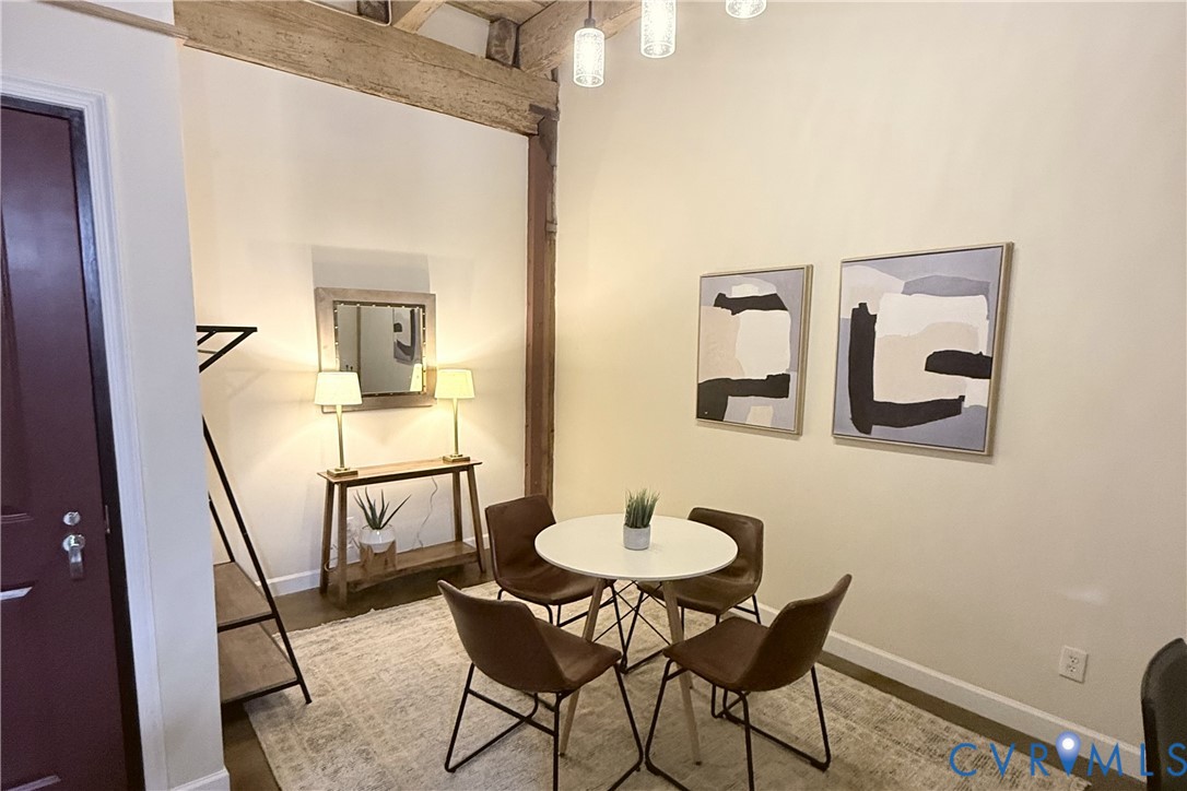 815 Porter St Unit#U106