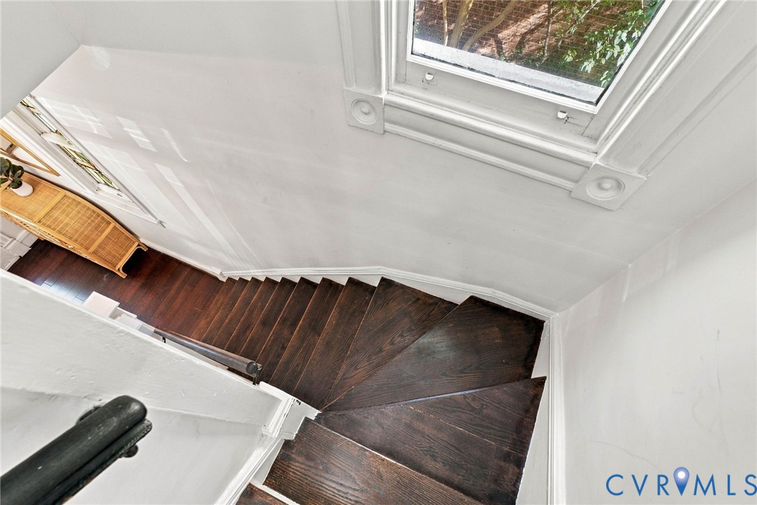 107 N Allen Ave