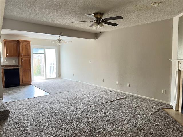 10527 E 46th Terrace