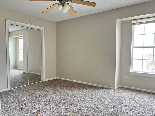 10527 E 46th Terrace