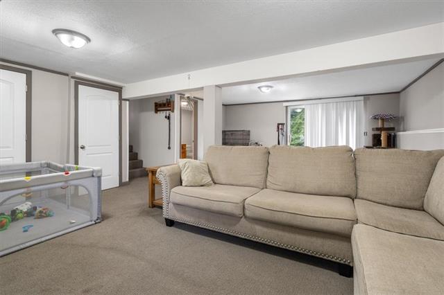 6624 N Mercier Street