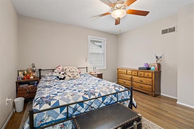 6624 N Mercier Street