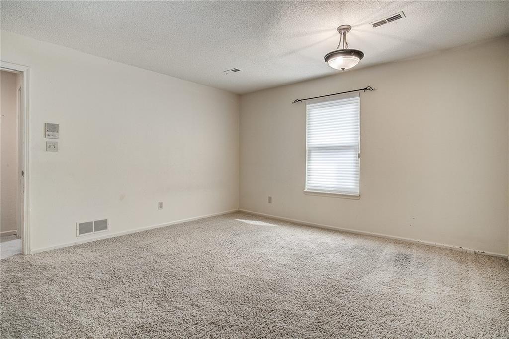 7054 Lakeshore Drive