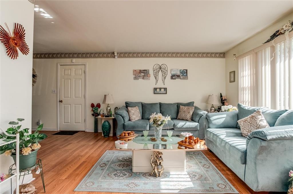 8602 Winchester Avenue