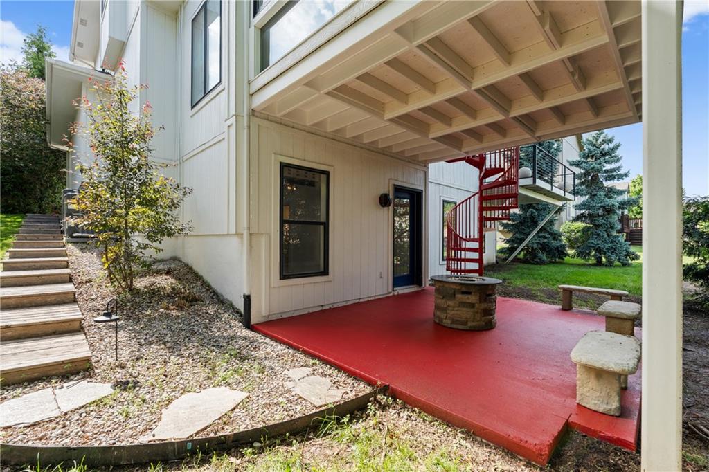 11273 S LAKECREST Drive