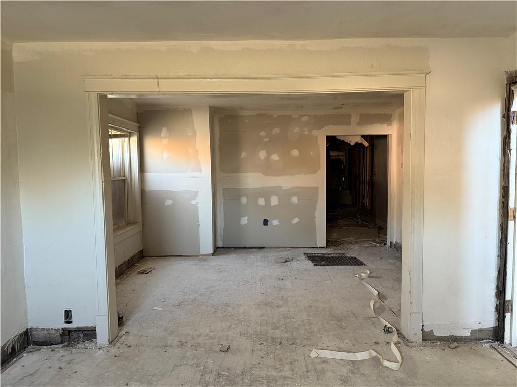 3825 Paseo Boulevard