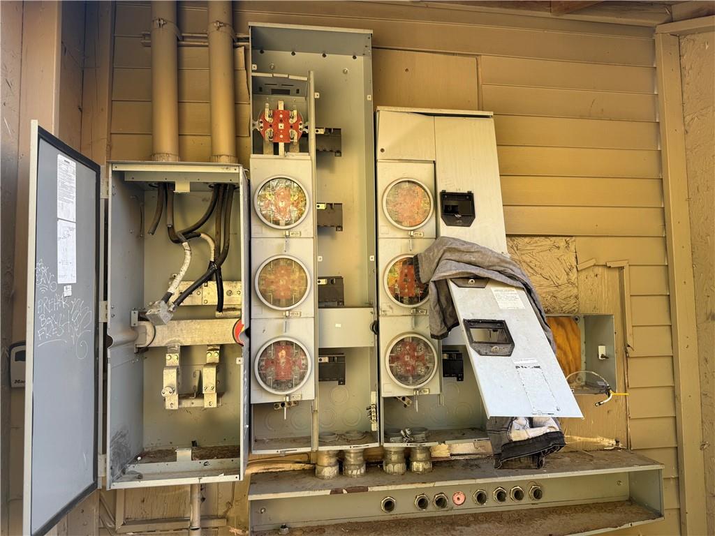 3825 Paseo Boulevard