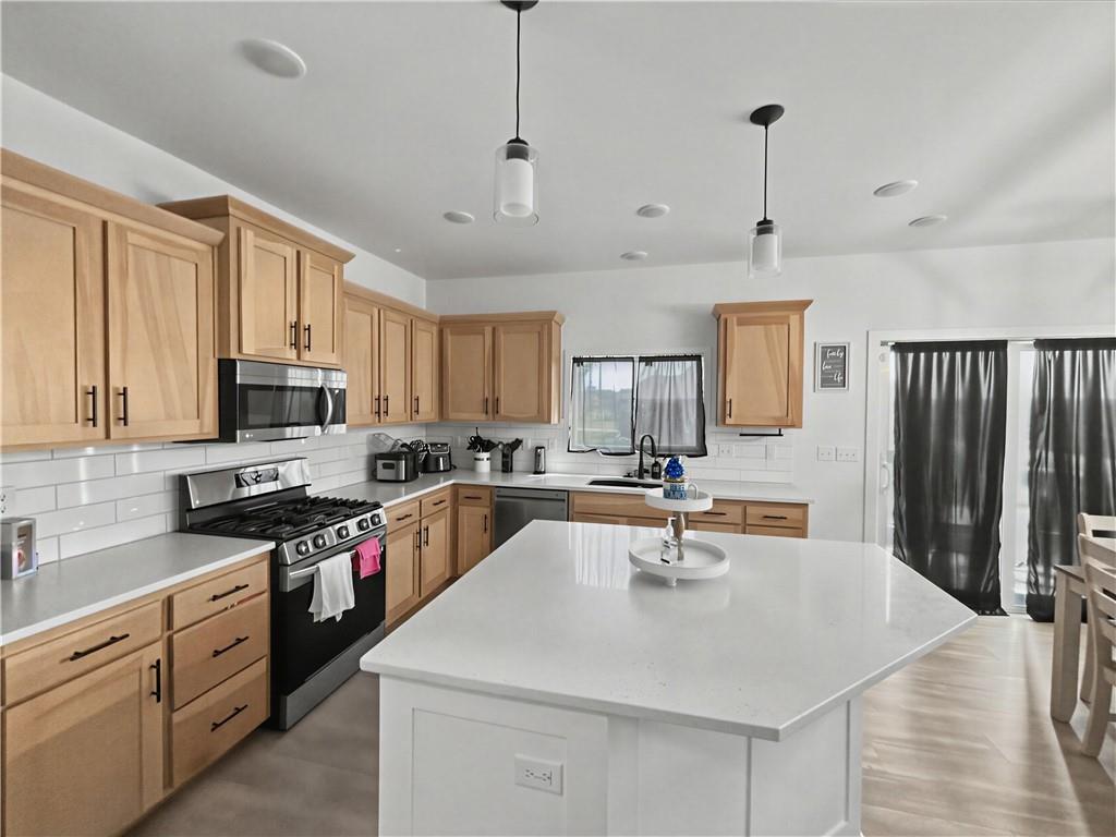 416 SW Nelson Drive