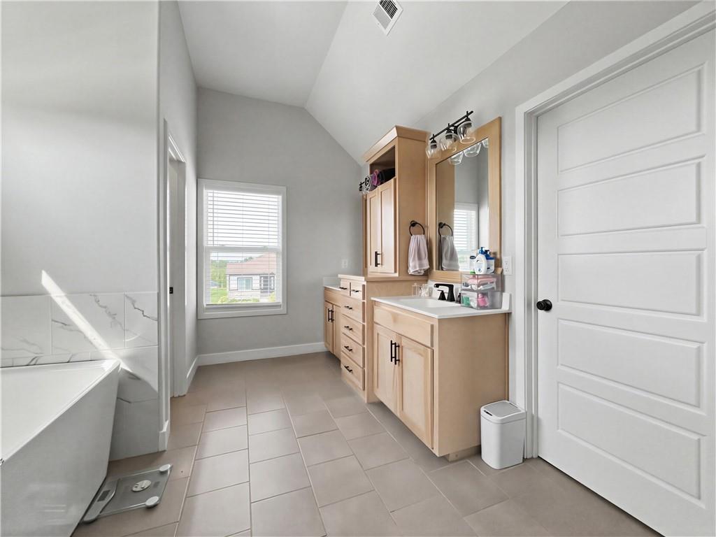416 SW Nelson Drive