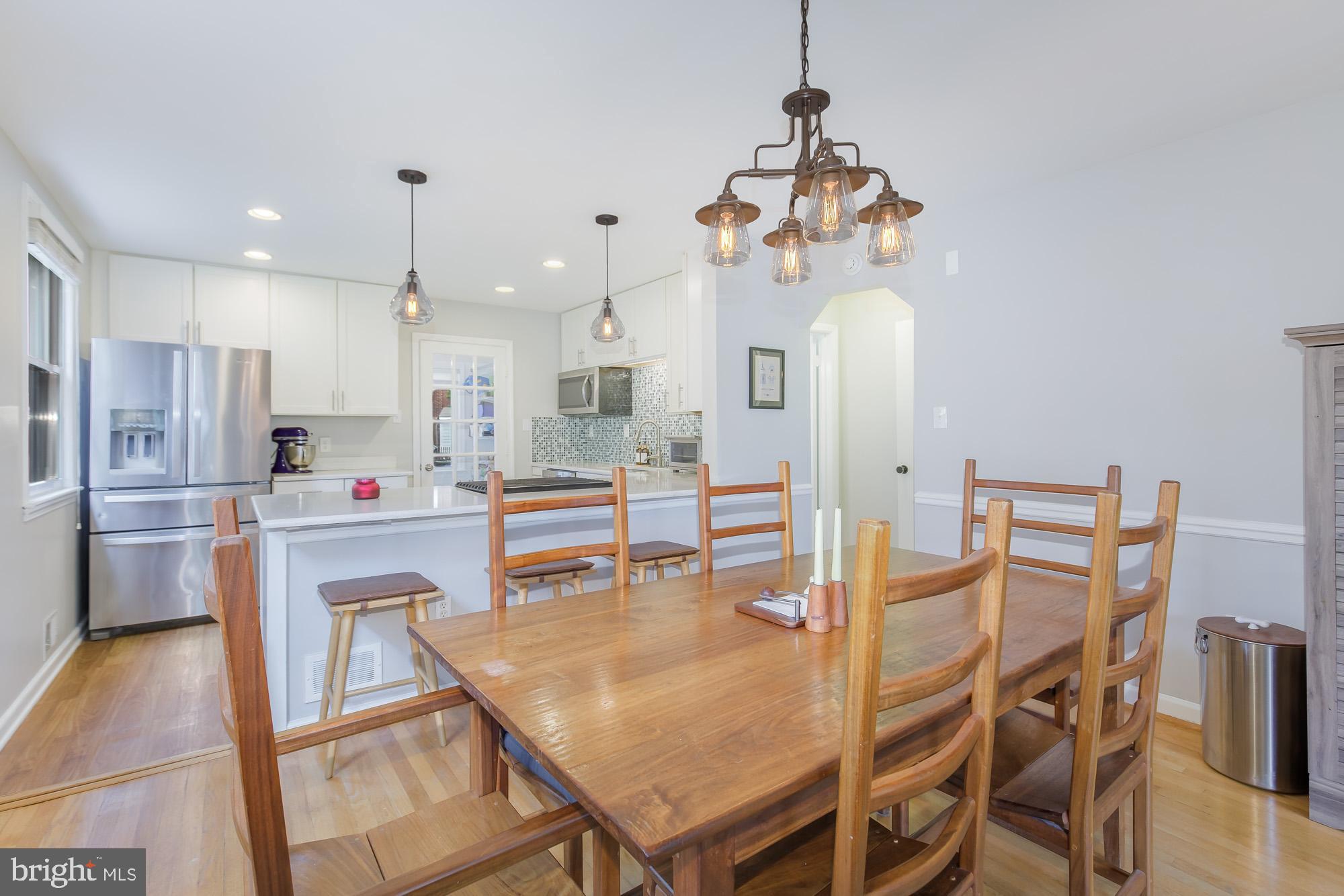 6015 7TH PLACE NW
