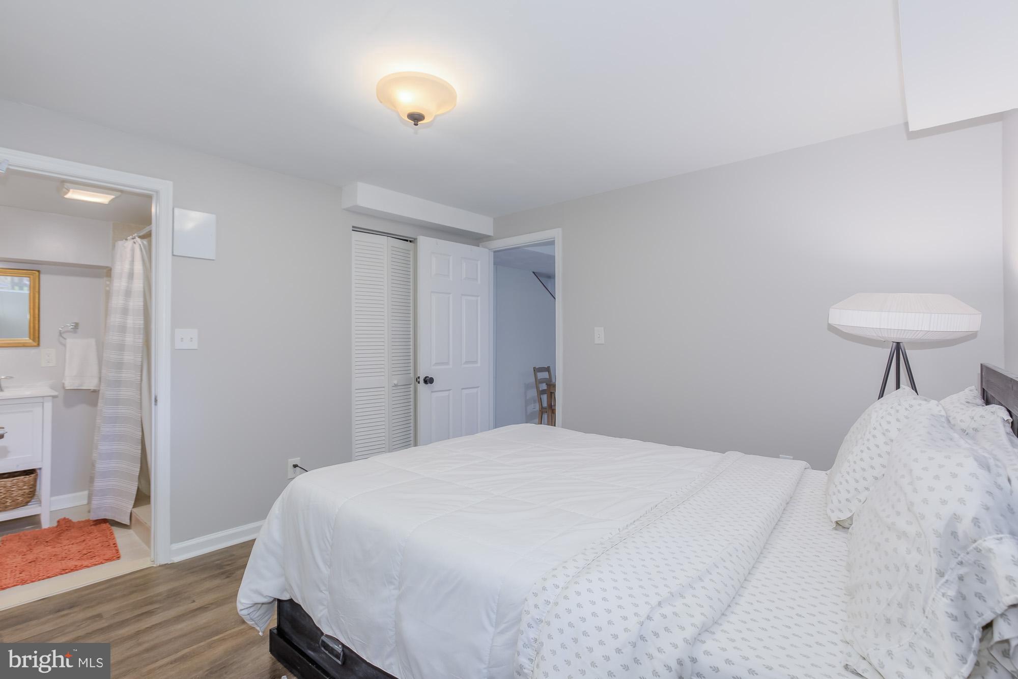 6015 7TH PLACE NW